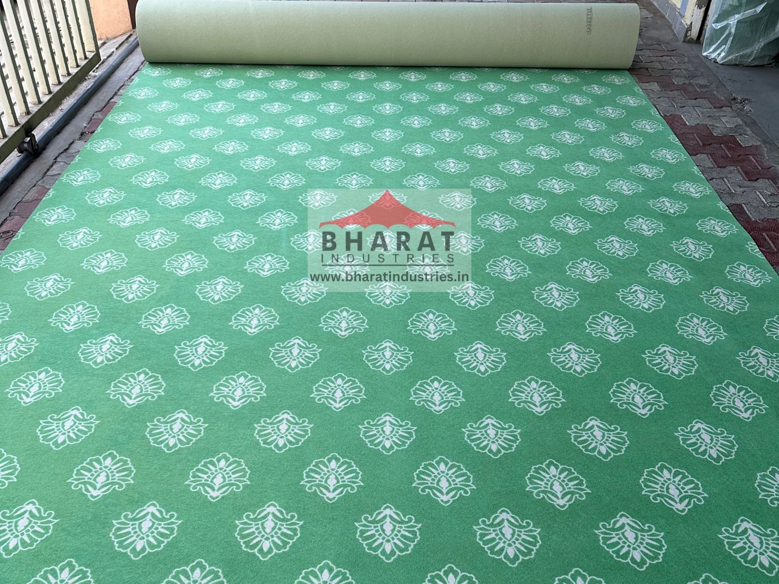 Non woven printed carpet - 562/Pista